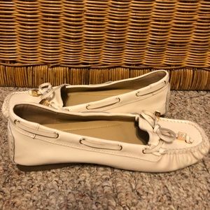 White leather Michael kors women’s loafers size8.5